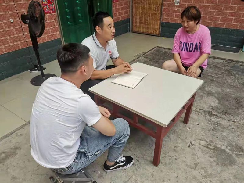 博農(nóng)乳業(yè)黨支部扎實(shí)開展“入戶訪民情、我來辦實(shí)事”活動